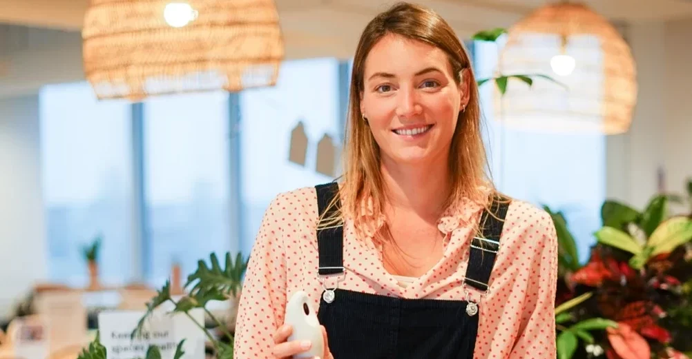 Stefanie Broes Moonbird